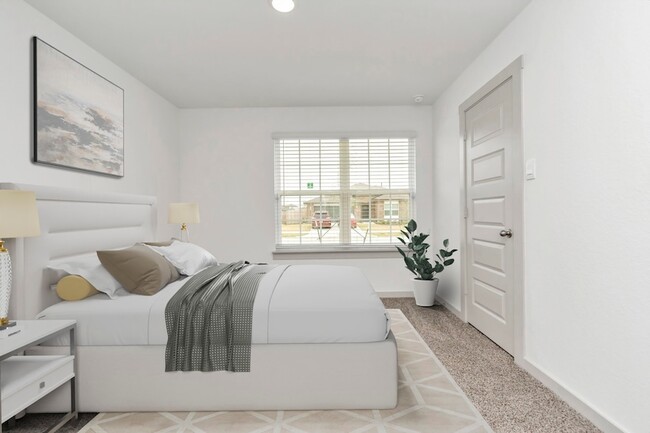 Building Photo - 1111 Pk Crst Dr