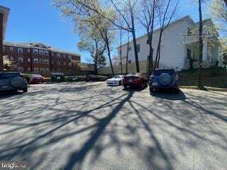 Building Photo - 945 N Barton St