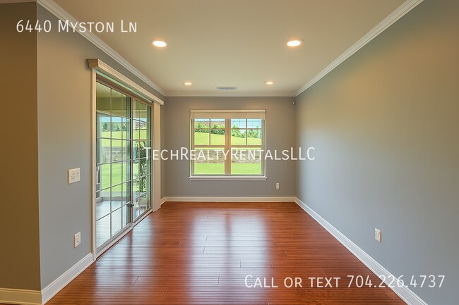 Building Photo - 6440 Myston Ln