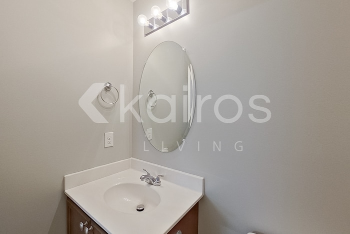 Building Photo - 132 Tybo Dr