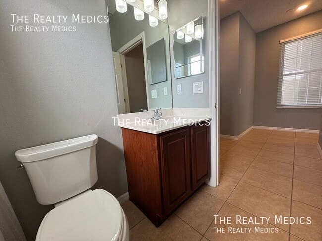 Building Photo - 149 Perfect Dr