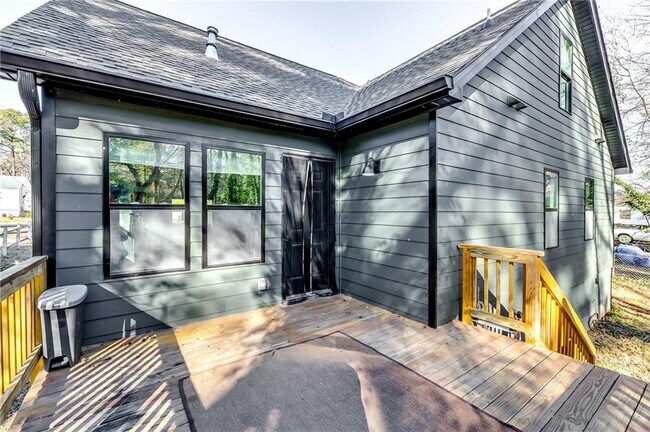 Building Photo - 2508 Connally Dr