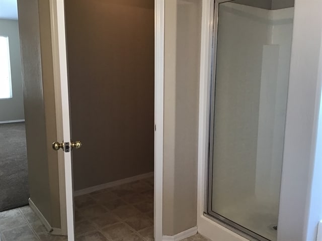 Building Photo - 1843 S 105th Dr