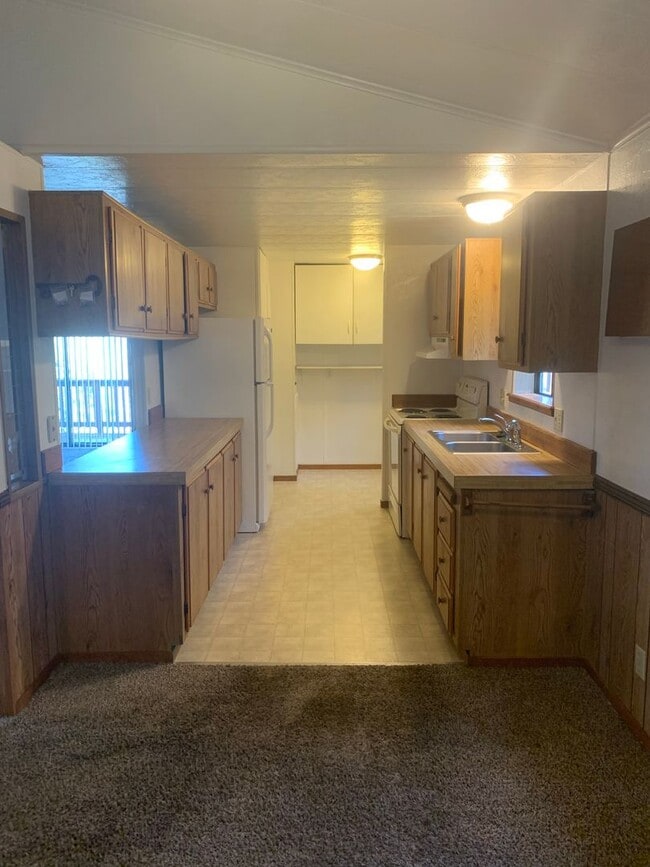 Building Photo - Fabulous Soulsbyville Location!!!  Please ...