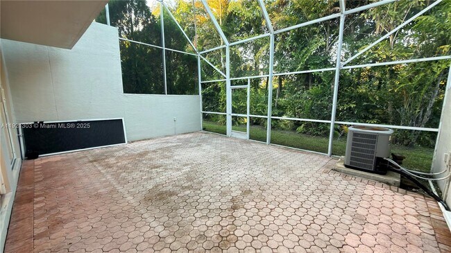 Building Photo - 10099 NW 43rd Terrace