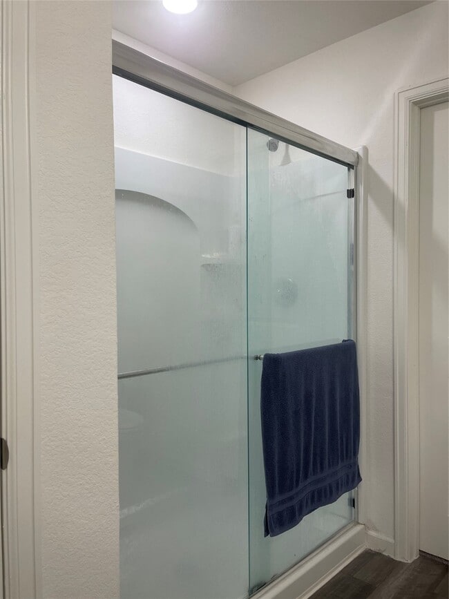 Building Photo - 14878 Calderon Dr