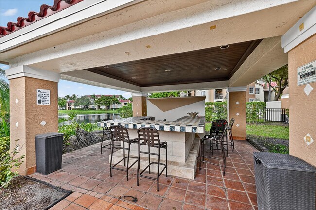 Building Photo - 2011 Renaissance Blvd