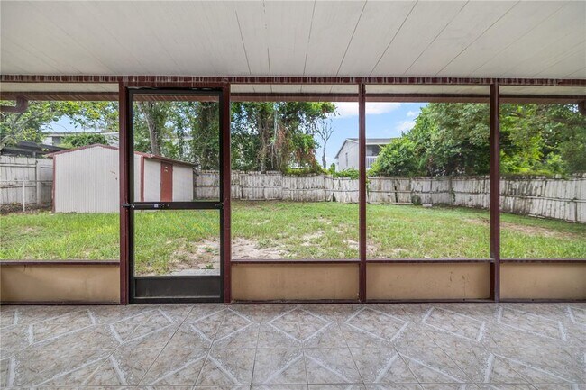 Building Photo - 7314 Sequoia Dr