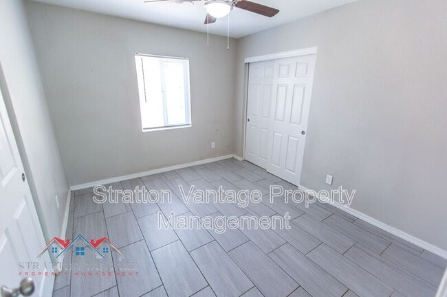Building Photo - 2204 West Campbell Ave