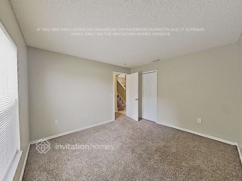 Building Photo - 10315 Tecoma Dr