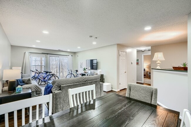 Building Photo - 4820 Dorsey Hall Dr