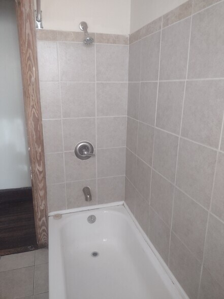 Building Photo - 960 Cleveland Ave