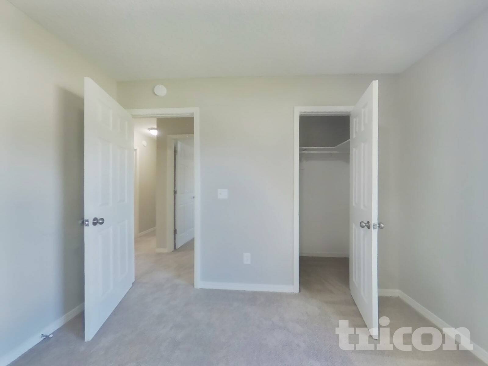 Building Photo - 7091 Beechfern Ln S