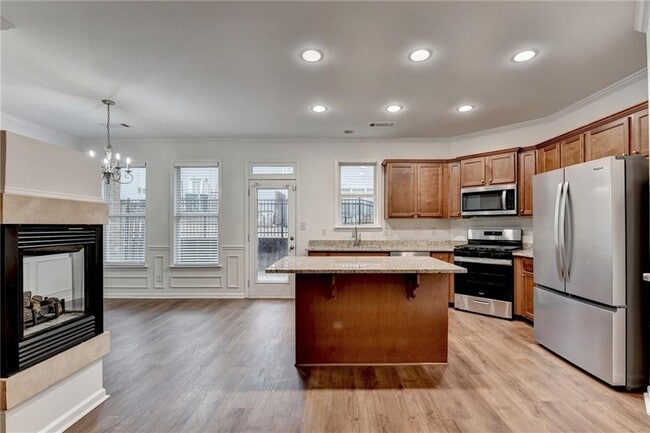 Building Photo - 979 Parkside Wood Ct