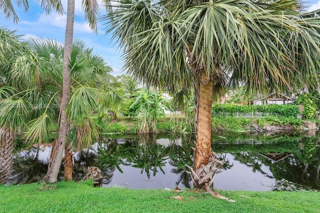 Building Photo - 385 NW 36th Ave