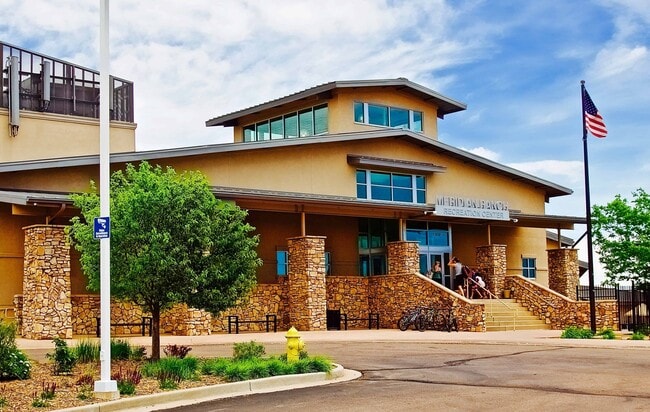 Building Photo - 9793 Emerald Vista Dr