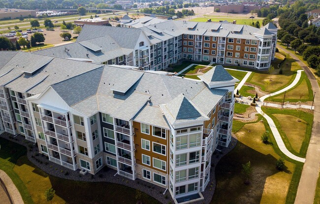 Building Photo - The Legends of Champlin