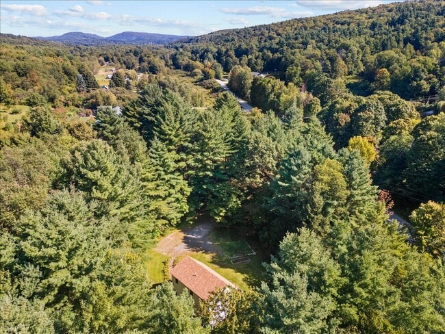 Building Photo - Peaceful 3BD/1.5BA in Sheldon