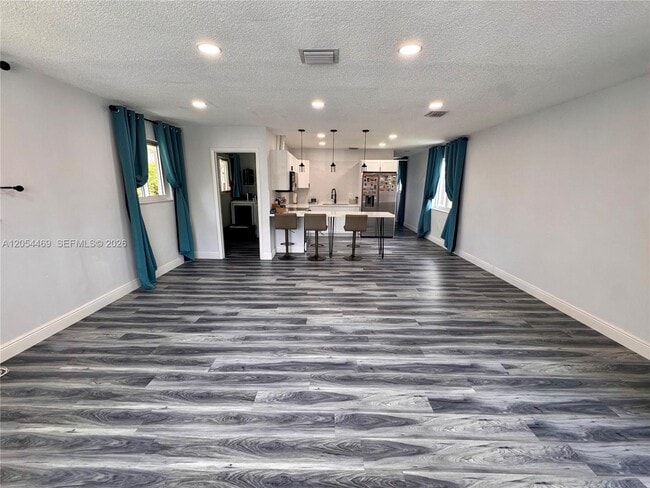 Building Photo - 1158 NW 34th Ave