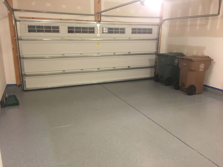 Two Car Garage - 530 Methven Grove Dr