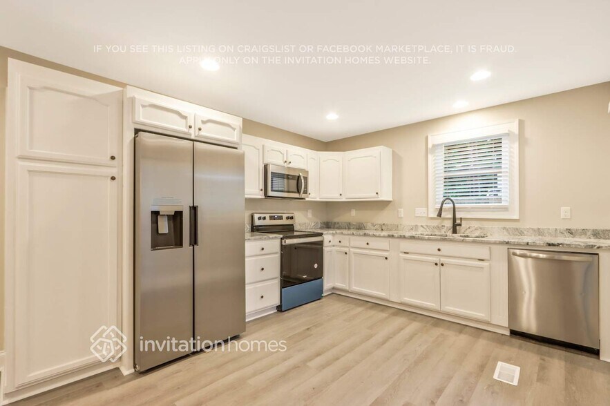 Building Photo - 1625 Finchley Dr