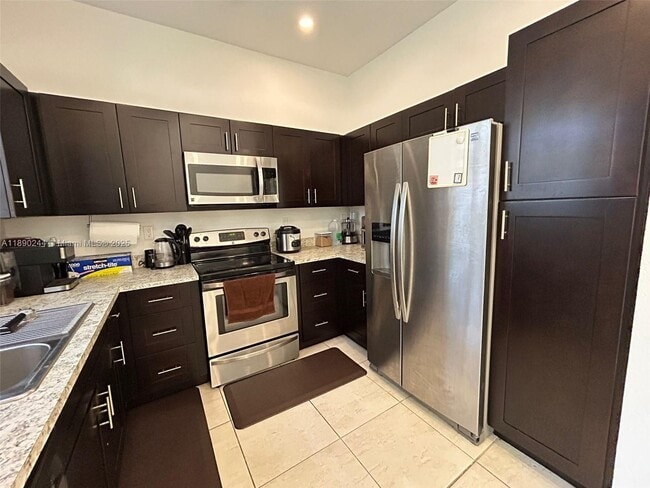 Building Photo - 12716 SW 131st Terrace