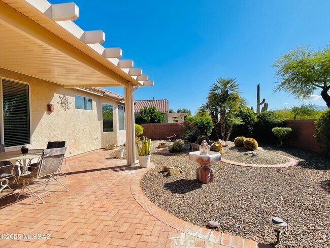 Building Photo - 9524 N Twinkling Shadows Way