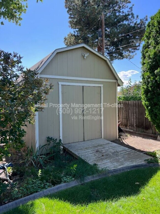 Building Photo - 3812 Rd 109