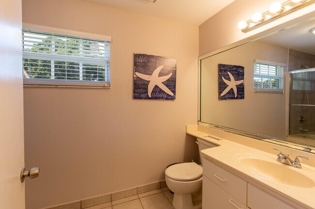 Building Photo - 1772 Harborside Cir