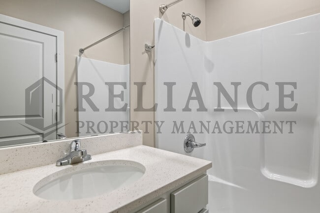 Building Photo - 3225 N Cedar Downs Ln