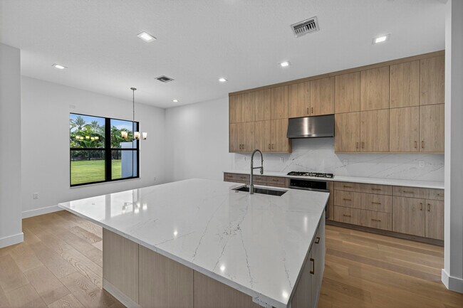 Building Photo - 9361 Sunflower Mdw Rd