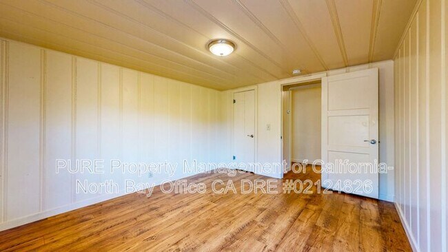 Building Photo - 4939 Dry Creek Rd