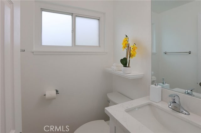 Building Photo - 6548 Sequoia Dr