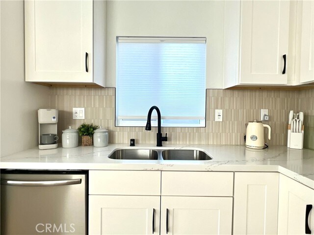 Building Photo - 6399 San Harco Cir