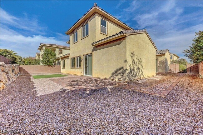 Building Photo - 7931 Campers Village Ave