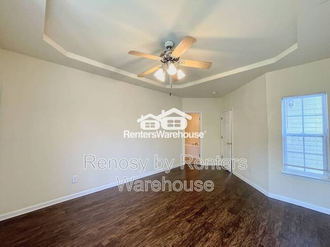 Building Photo - 3711 Bay Crescent