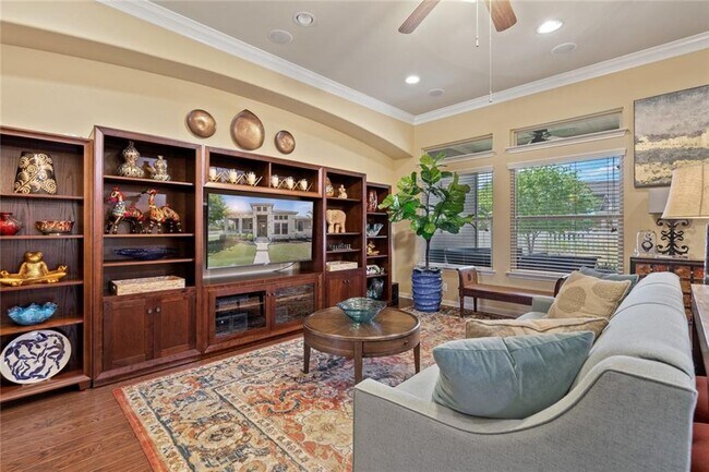 Building Photo - 1901 Discovery Blvd