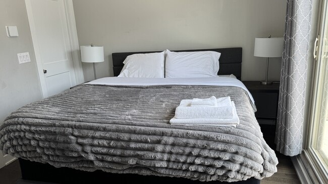 Building Photo - 1514 S Bouvier St