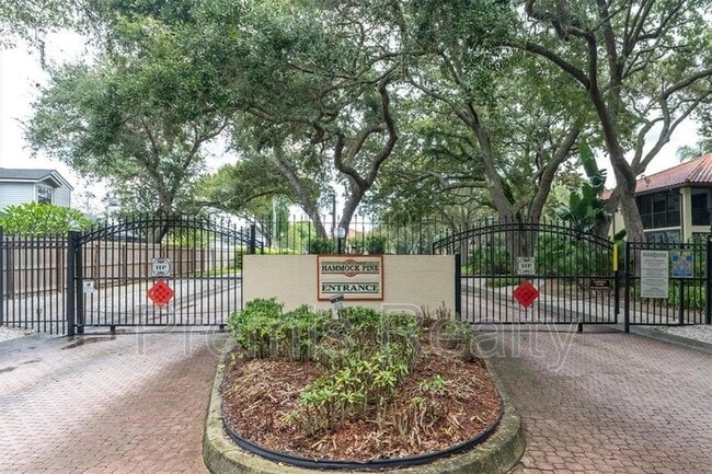 Building Photo - 112 Hammock Pine Blvd