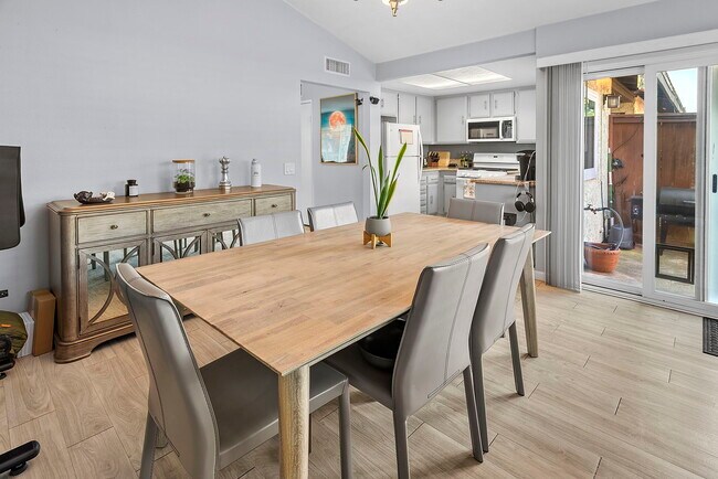 Building Photo - 22331 Harbor Ridge Ln