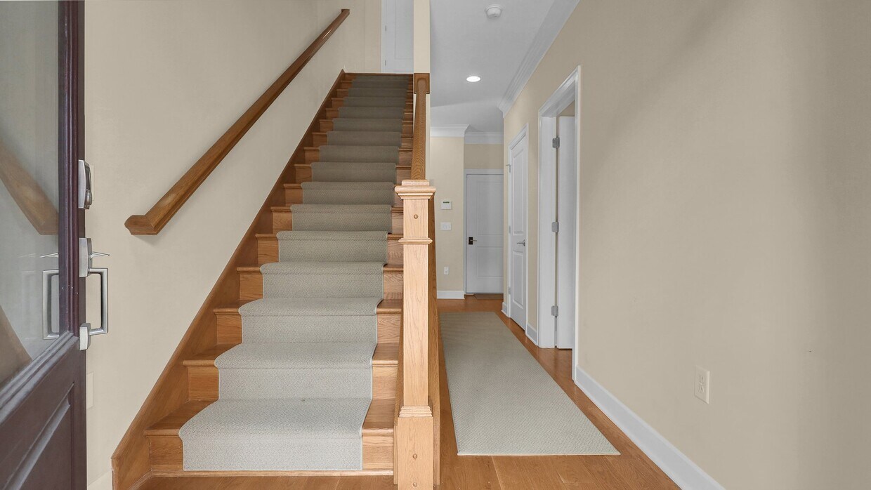 Building Photo - 1061 Harrison Park Pl