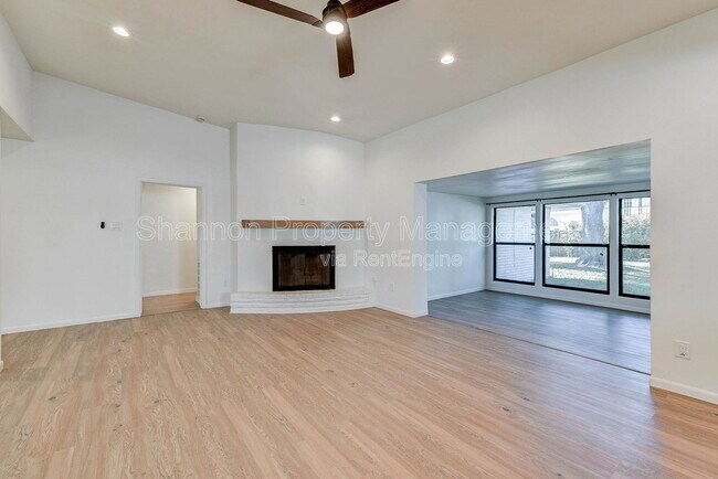 Building Photo - 5655 Wigton Dr