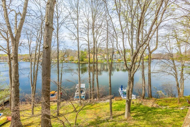 Building Photo - COMING SOON -11030 Thrush Ridge Rd - Liste...