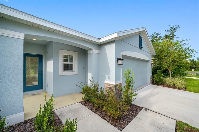 Building Photo - 11230 High Noon Trl