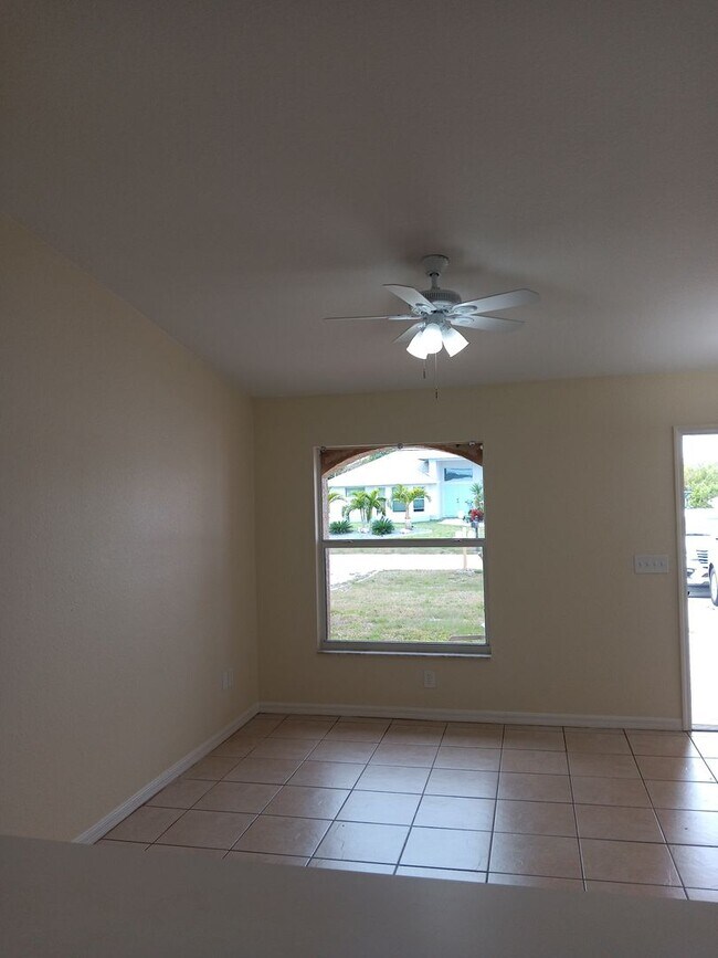 Building Photo - Coming Soon - May 12th - Call to schedule ...