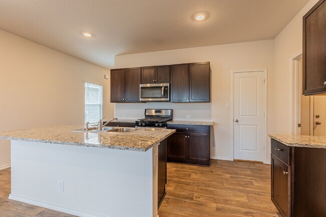 Building Photo - 13021 Kalinoski