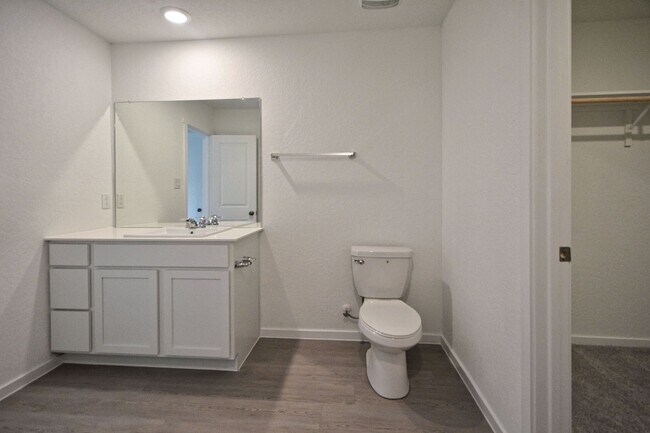 Building Photo - 11559 Field Briar