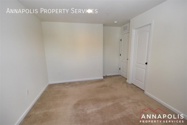 Building Photo - 7946 Monrovia Dr