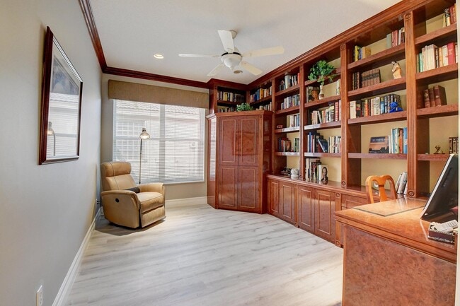 Building Photo - 11595 Pamplona Blvd