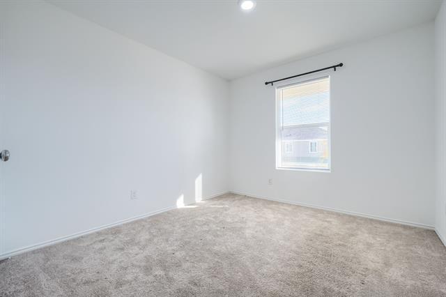 Building Photo - 318 Mahogany Ln